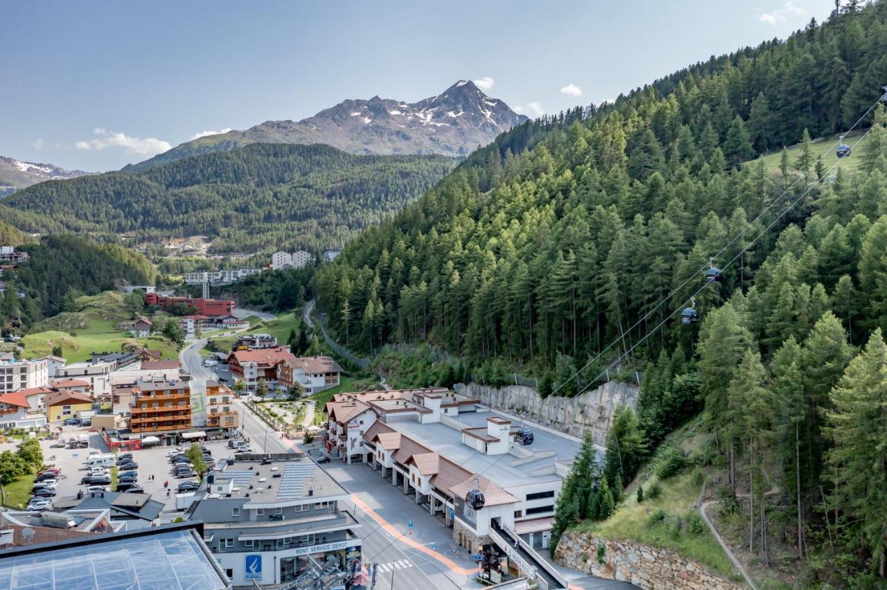 Hotel Baeckelar Wirt Superior Sölden Exterior foto