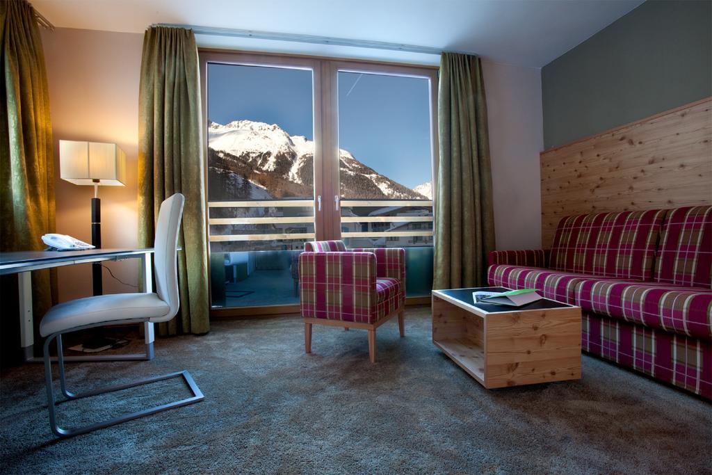 Hotel Baeckelar Wirt Superior Sölden Exterior foto