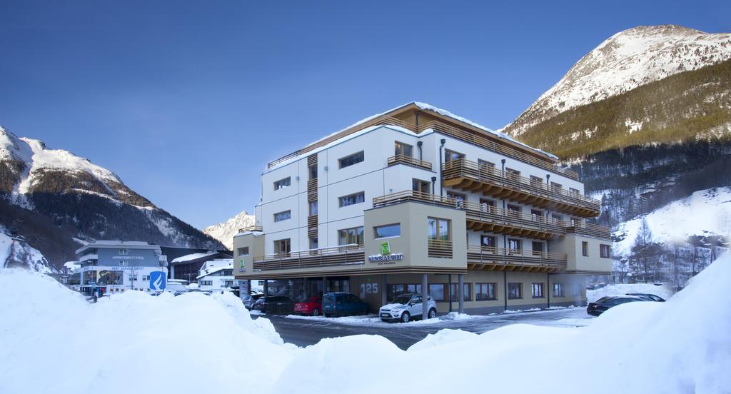 Hotel Baeckelar Wirt Superior Sölden Exterior foto